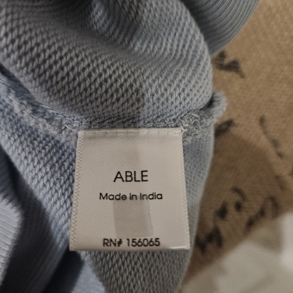 Able New Half-Zip Blue Cropped Sweatshirt Size XS - Picture 9 of 13